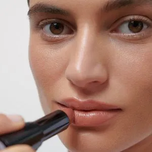 Dr Hauschka Lipstick - Bromelia 4.1g
