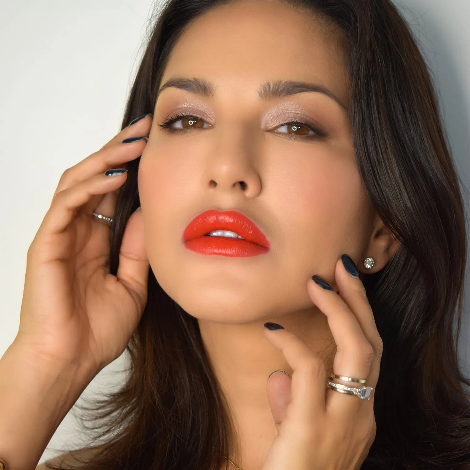Red Carpet - Luxe Matte Lipstick, Bright Red | 4.2gms